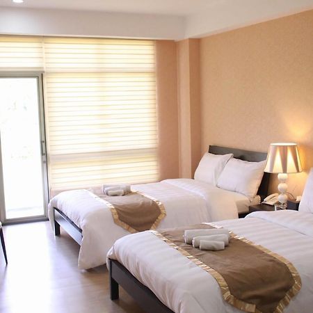 2205 Suites Lucena Eksteriør bilde